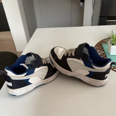 Chaussure puma garçon / pointure 32 